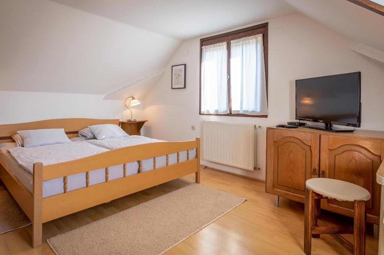 Farmstay Kotic Slunj Esterno foto